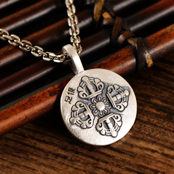Beautifully Crafted Garment in a Classic Style