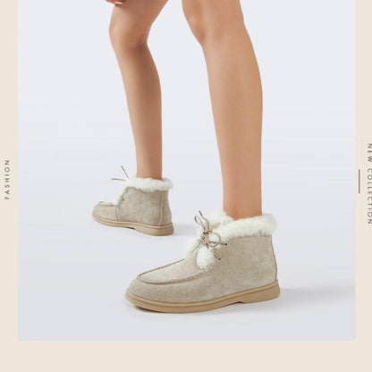 Polished Boots with an Effortless Classic Look