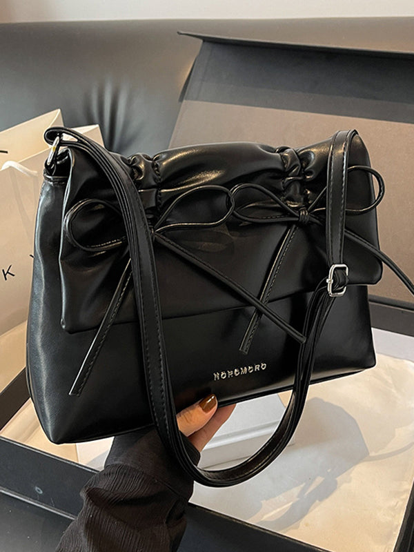 Elegantly Styled Bag for Everyday Wear