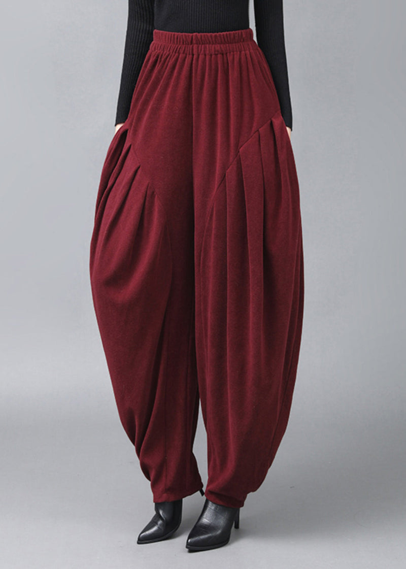 Well Tailored Pants with a Graceful Silhouette