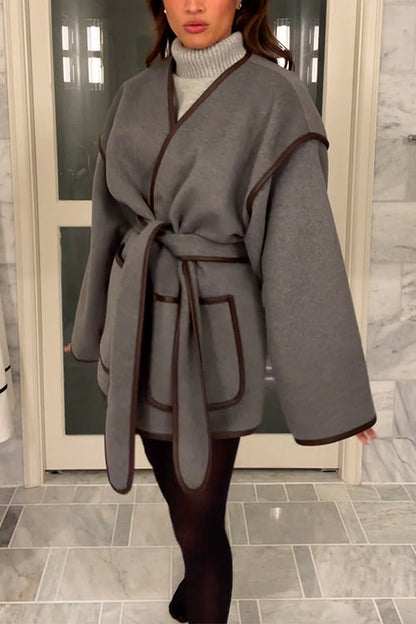 Well Tailored Coat with a Graceful Silhouette