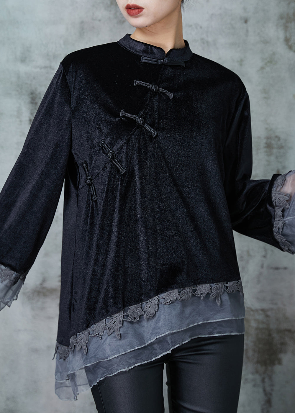 Beautifully Finished Shirt in a Timeless Design