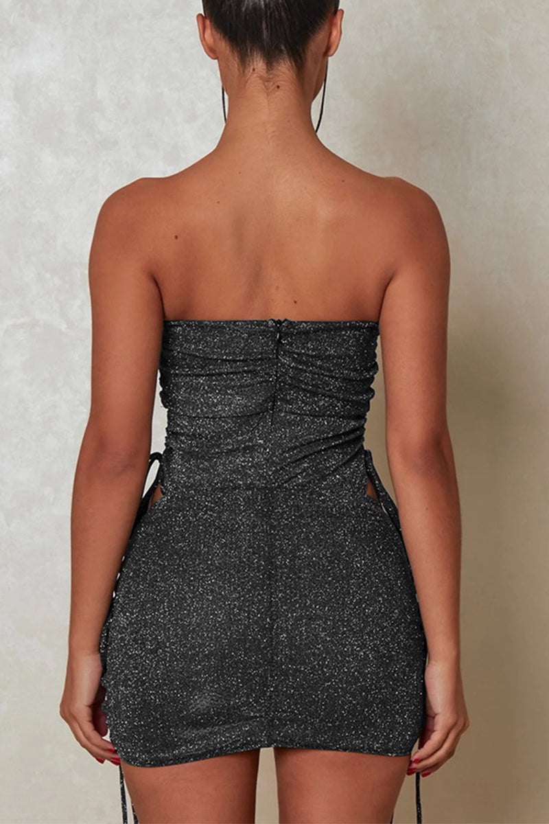 Sophisticated Garment with a Clean Classic Look