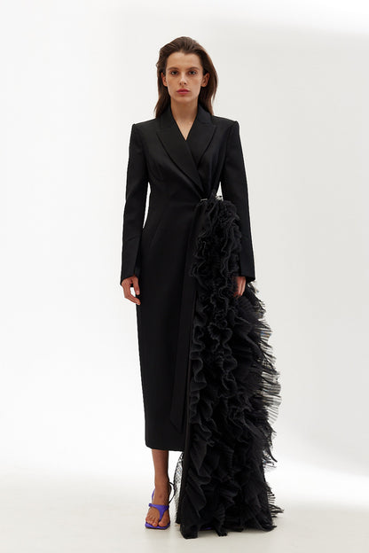 Classic Vintage Coat with a Flattering Fit