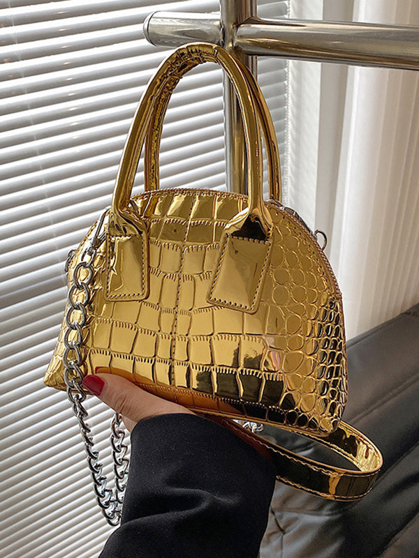 Beautifully Crafted Bag in a Classic Style