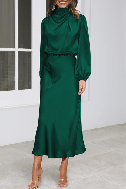 Gracefully Styled Dress for Any Occasion