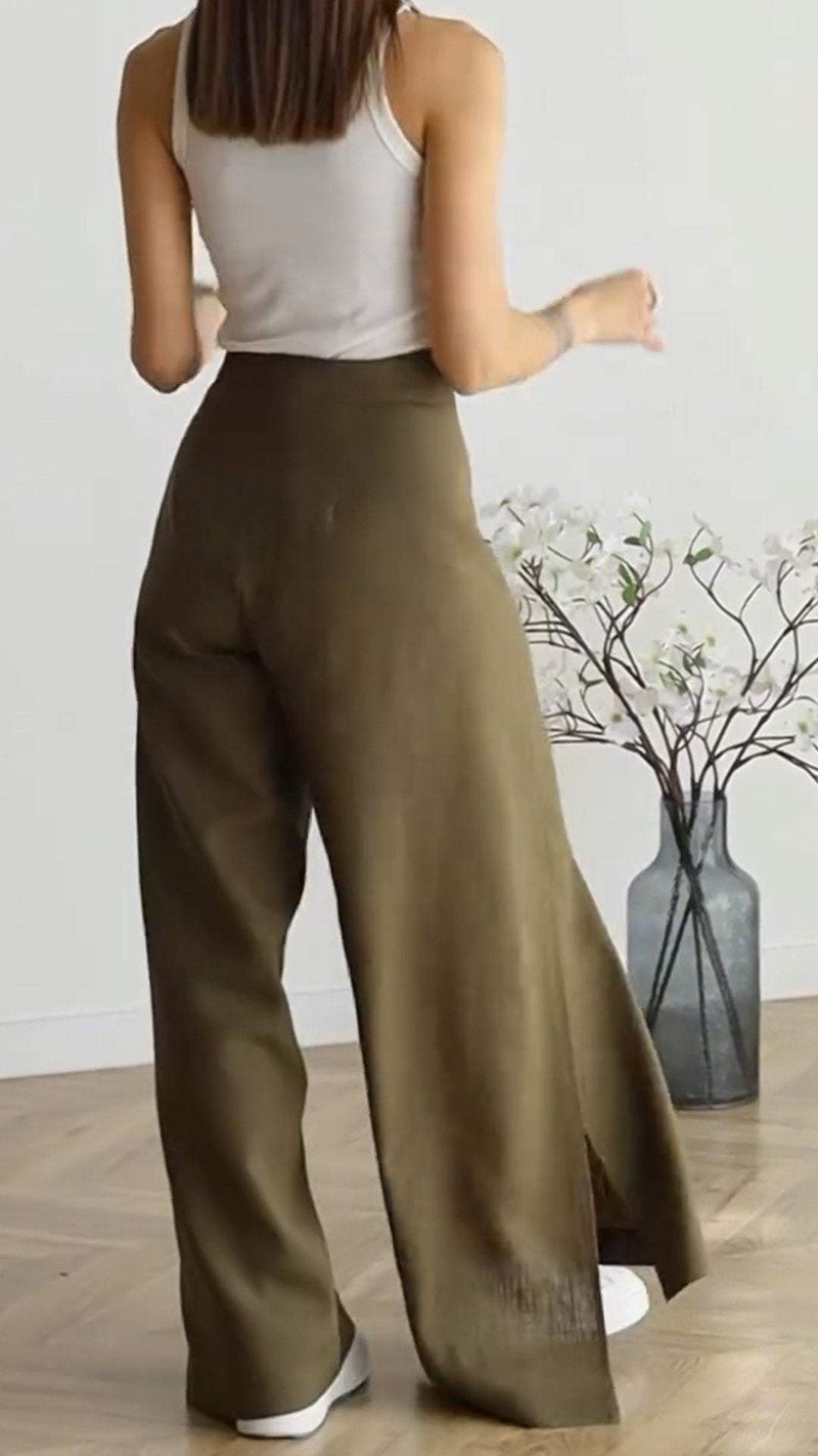Classic Vintage Trousers with a Flattering Fit