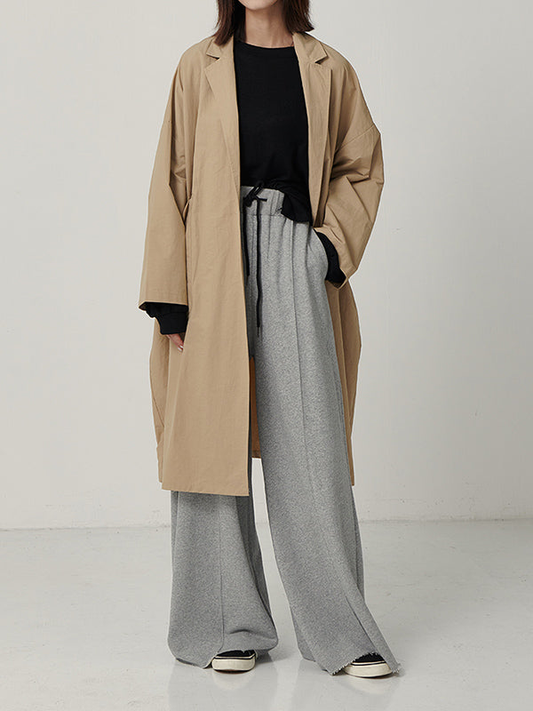 Well Tailored Pants with a Graceful Silhouette