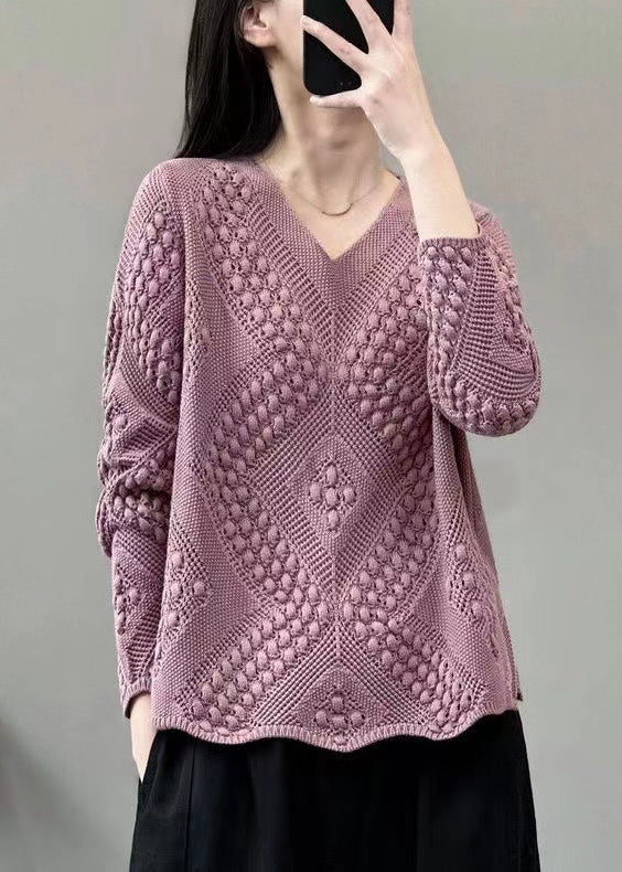 Well Tailored Sweater with a Graceful Silhouette