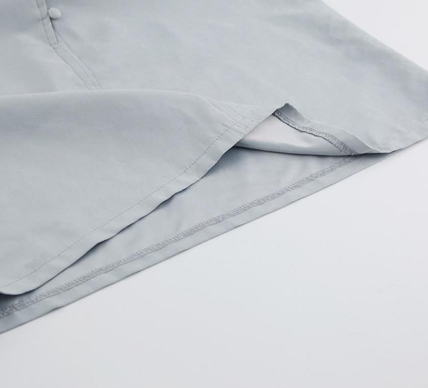 Effortlessly Elegant Blouse with a Timeless Design