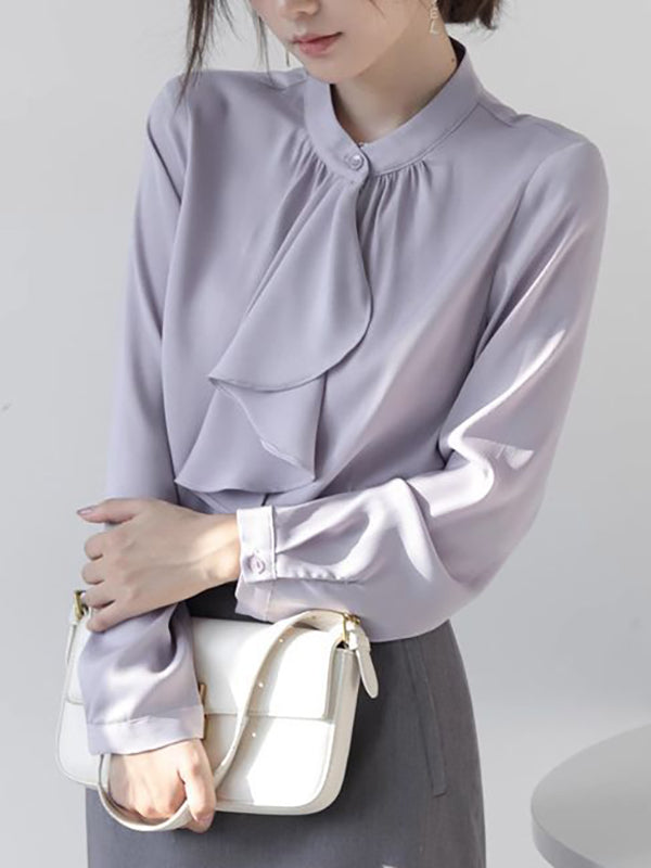 Well Tailored Blouse with a Graceful Silhouette