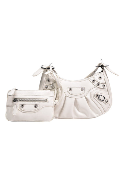 Beautifully Finished Bag in a Timeless Design