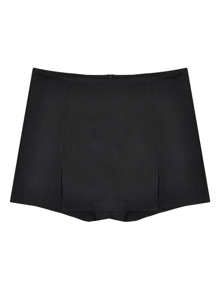 Well Tailored Pants with a Graceful Silhouette