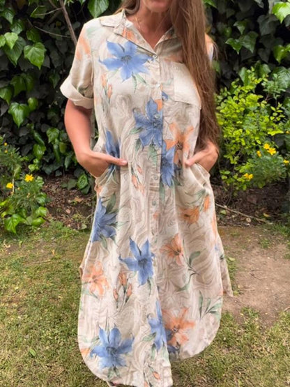 Classic Vintage Dress with a Flattering Fit