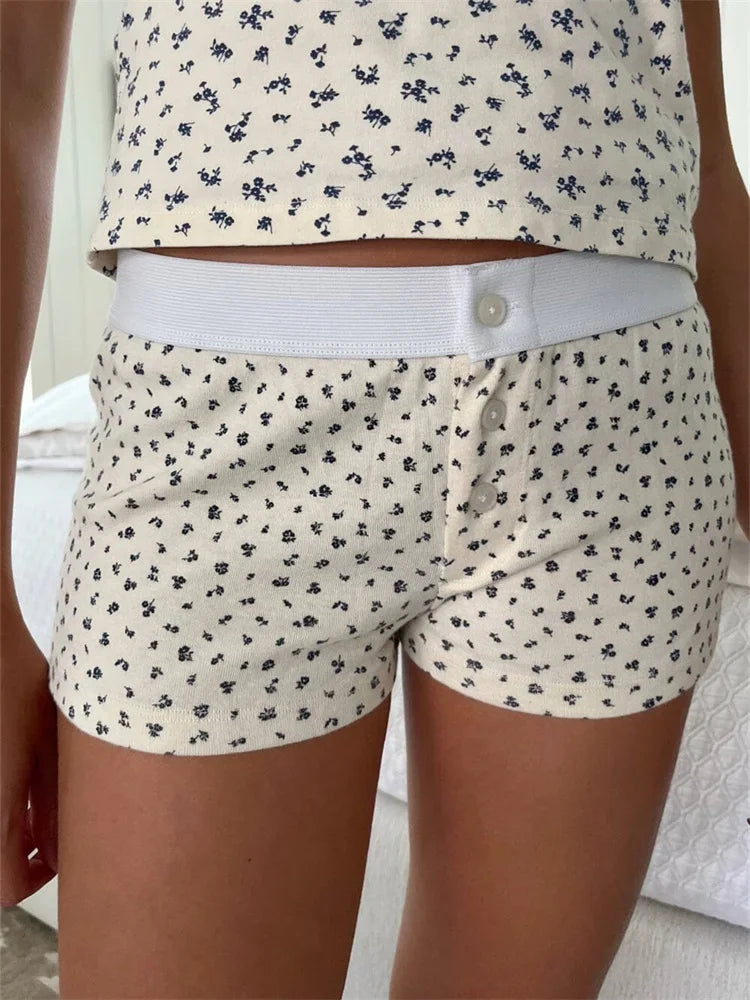 Sophisticated Garment with a Clean Classic Look