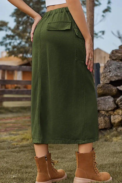 Well Tailored Garment with a Graceful Silhouette