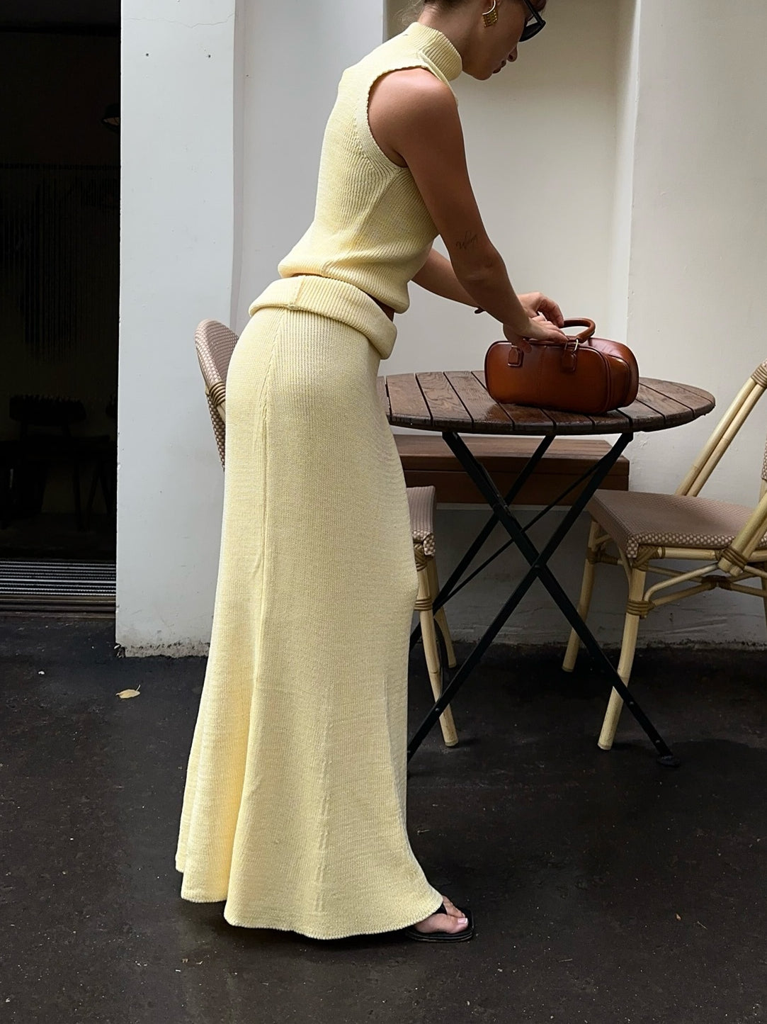 Sophisticated Garment with a Clean Classic Look