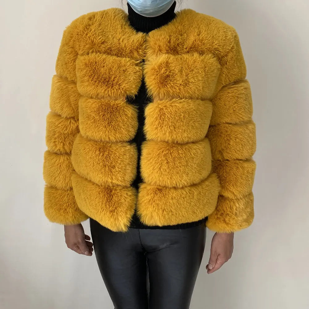 Gracefully Styled Coat for Any Occasion