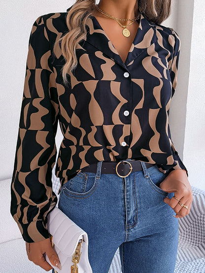 Classic Vintage Blouse with a Flattering Fit