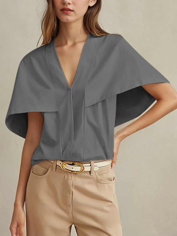Beautifully Crafted Blouse in a Classic Style