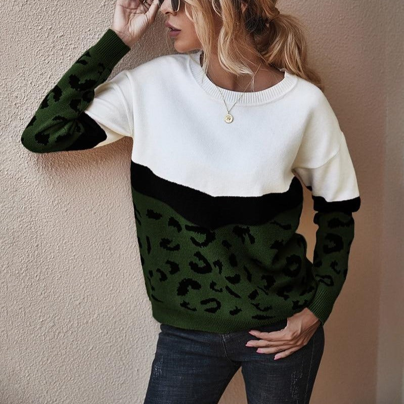 Effortlessly Elegant Sweater with a Timeless Design