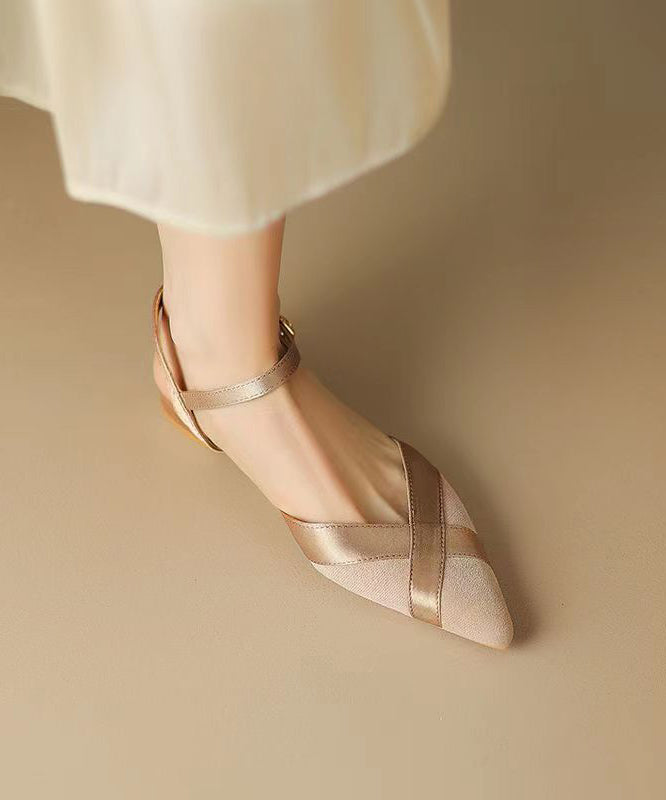 Classic Vintage Sandals with a Flattering Fit