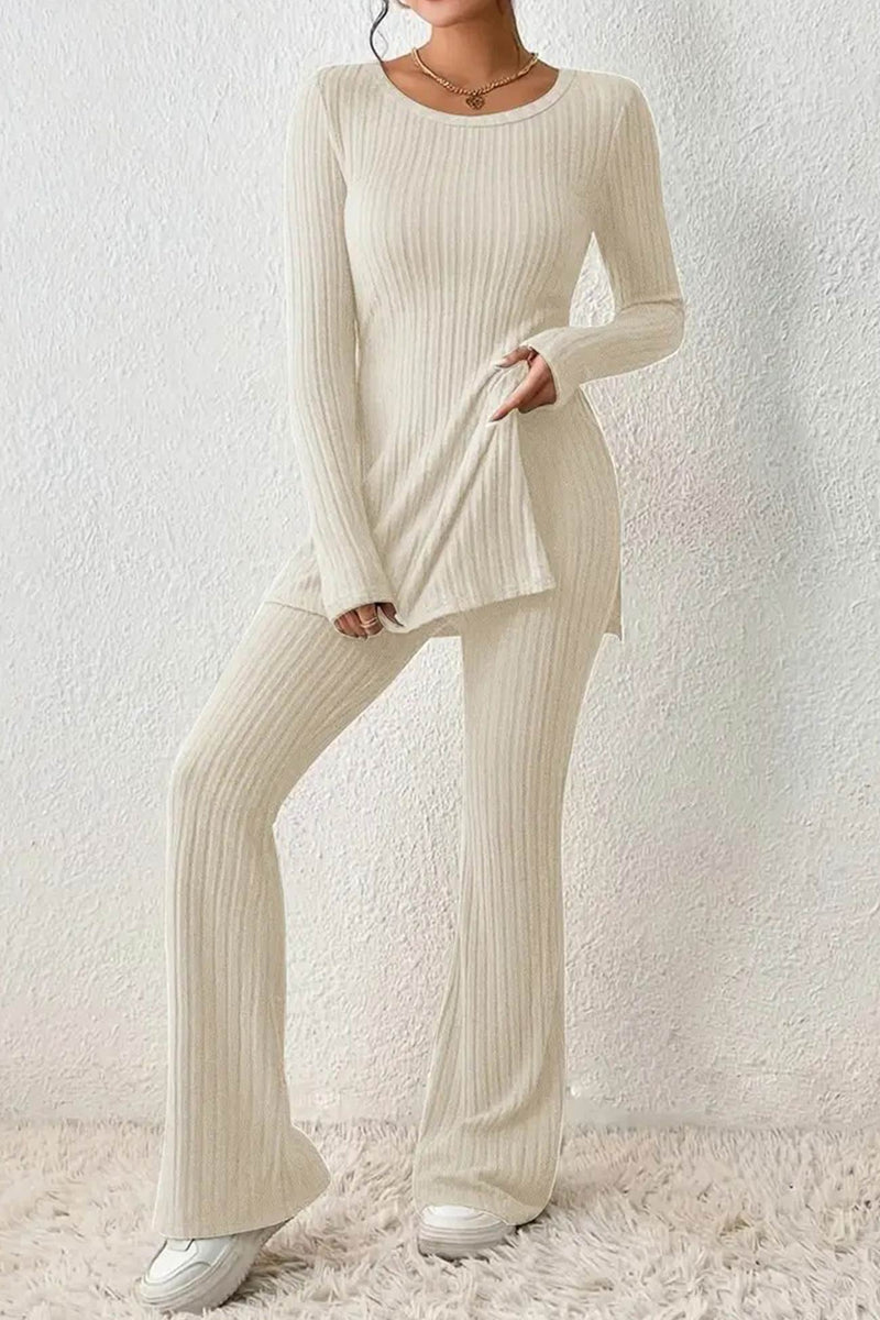 Elegantly Styled Pants for Everyday Wear
