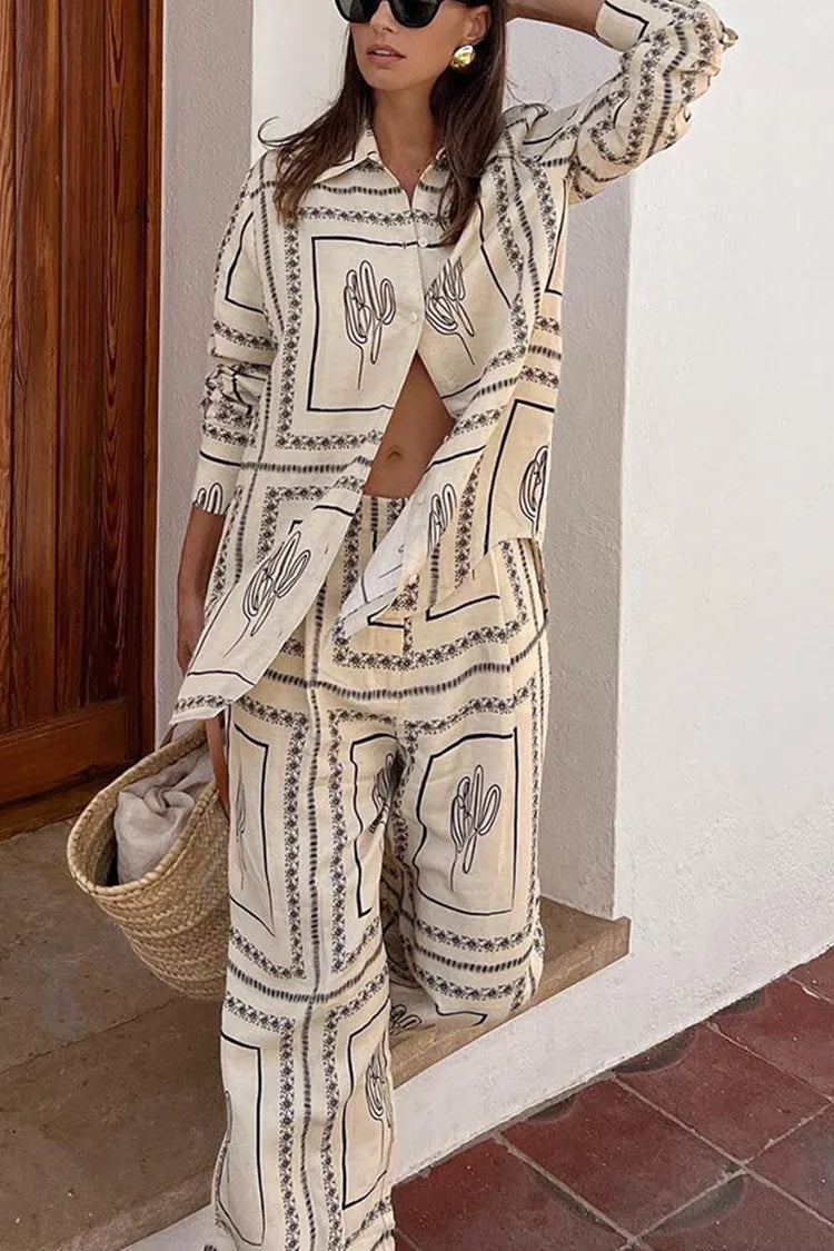 Effortlessly Elegant Garment with a Timeless Design