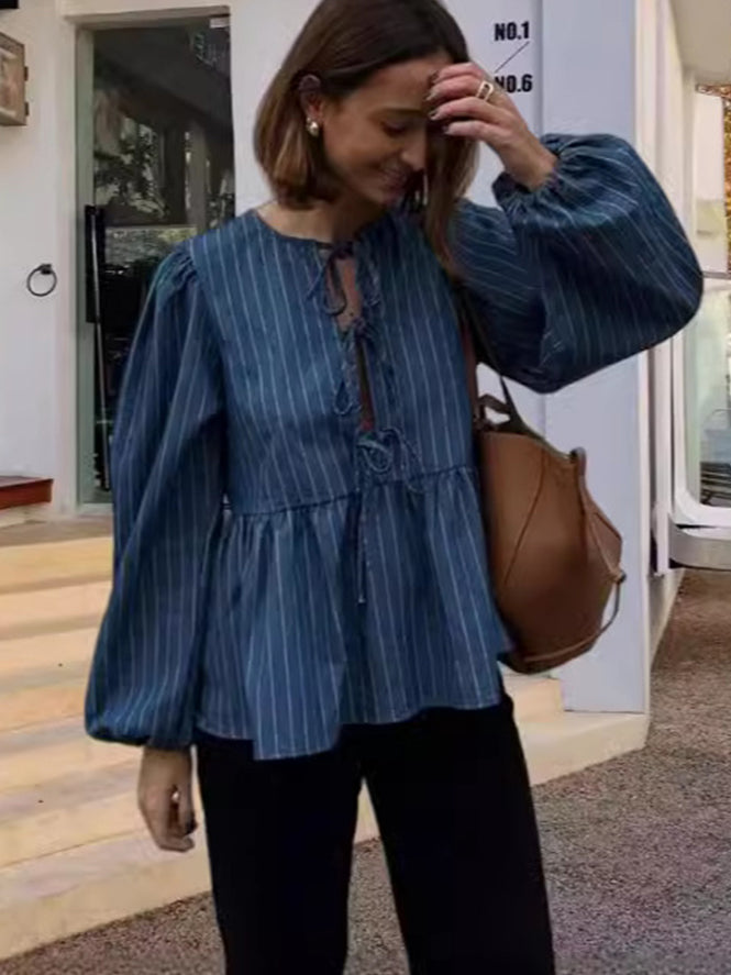 Effortlessly Elegant Top with a Timeless Design