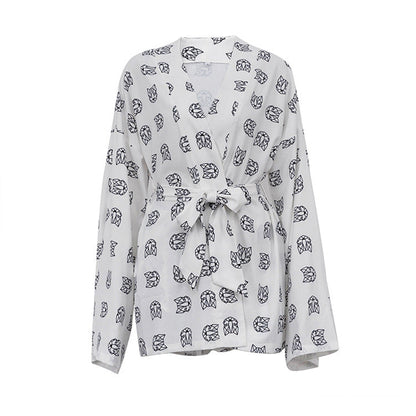 Beautifully Finished Garment in a Timeless Design
