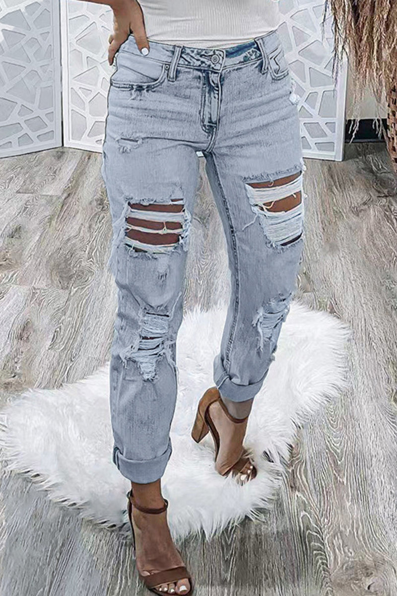 Sophisticated Garment with a Clean Classic Look
