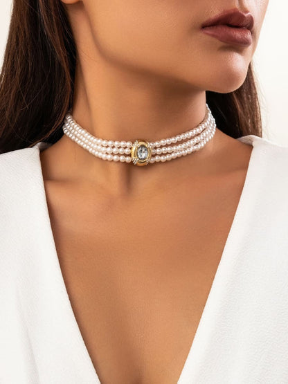 Sophisticated Garment with a Clean Classic Look