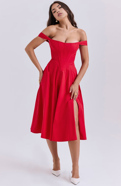 Gracefully Styled Dress for Any Occasion