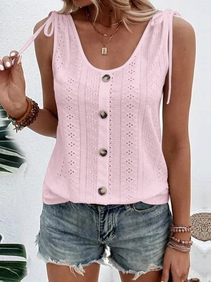 Polished Top with an Effortless Classic Look