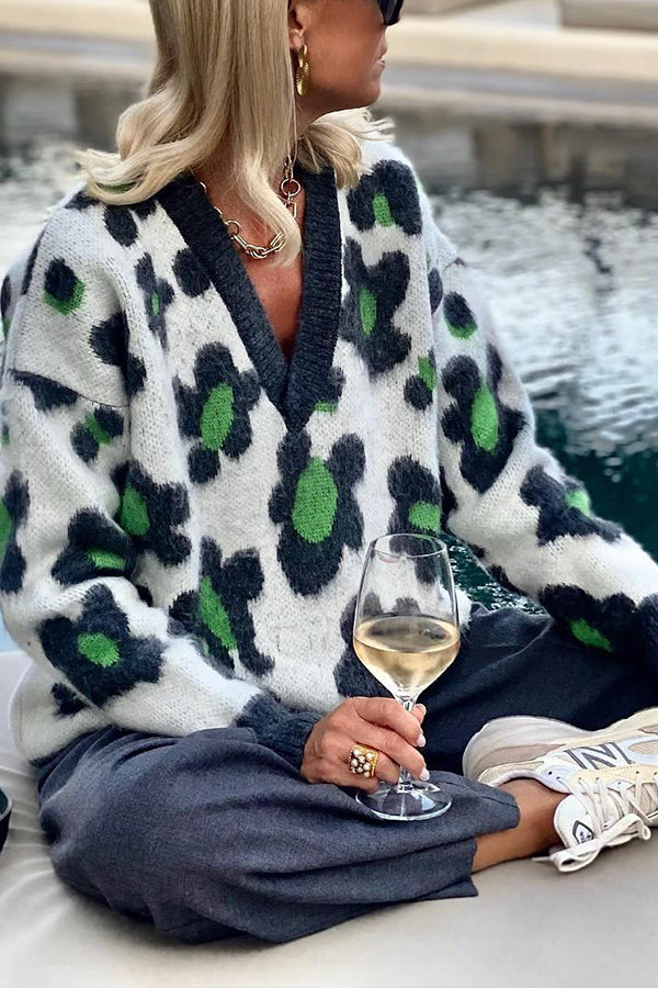 Gracefully Styled Sweater for Any Occasion