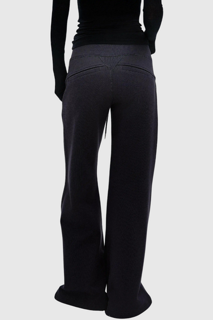 Gracefully Styled Pants for Any Occasion