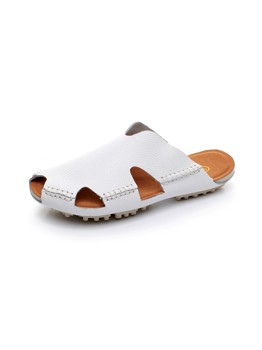 Effortlessly Elegant Garment with a Timeless Design