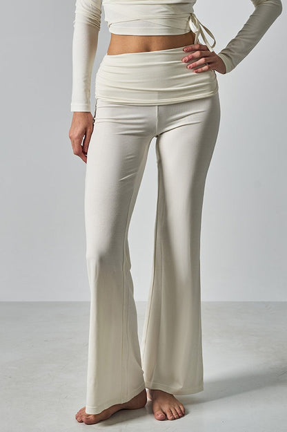 Sophisticated Pants with a Clean Classic Look