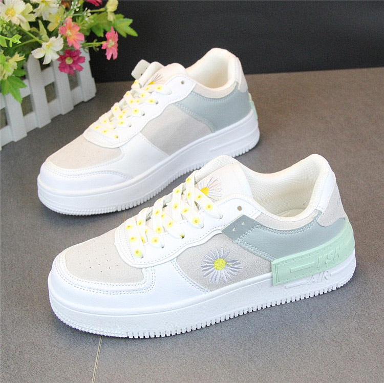 Well Tailored Sneakers with a Graceful Silhouette