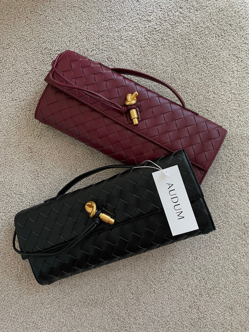 Elegantly Styled Bag for Everyday Wear
