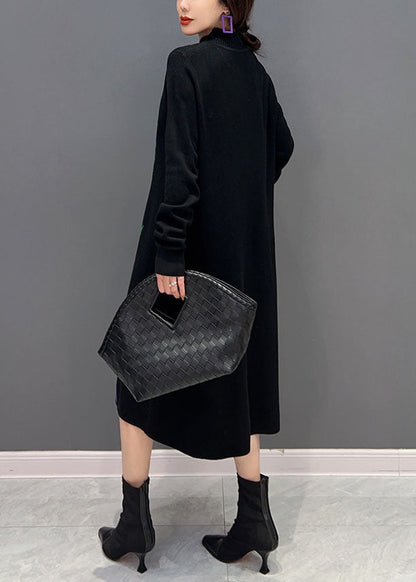 Beautifully Finished Sweater in a Timeless Design
