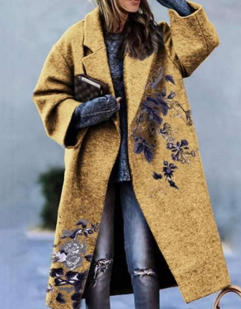 Well Tailored Coat with a Graceful Silhouette