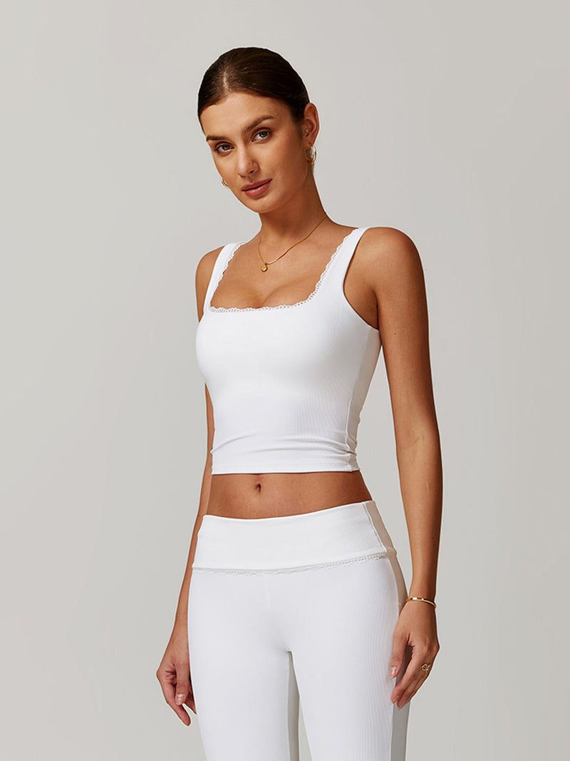 Beautifully Finished Top in a Timeless Design