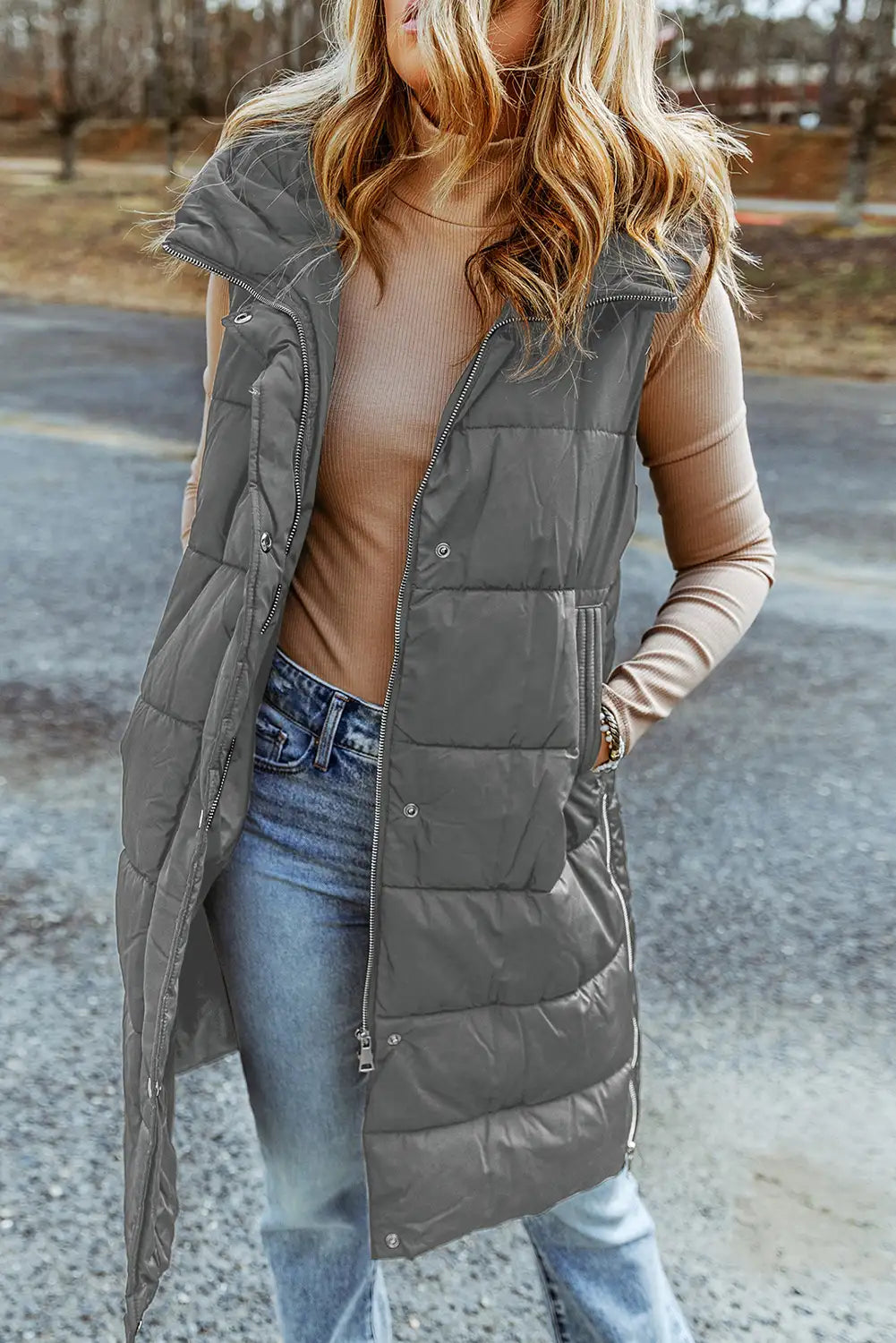 Gracefully Styled Coat for Any Occasion