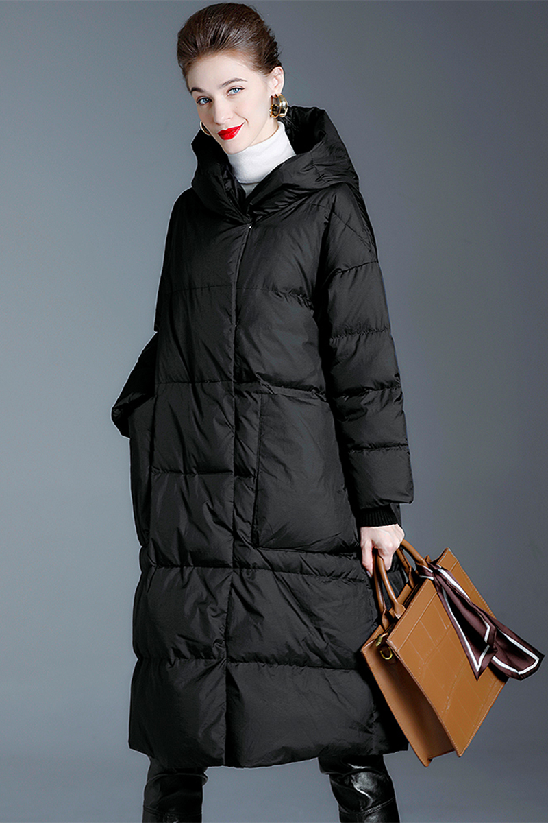 Effortlessly Elegant Garment with a Timeless Design