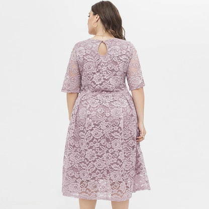 Well Tailored Dress with a Graceful Silhouette