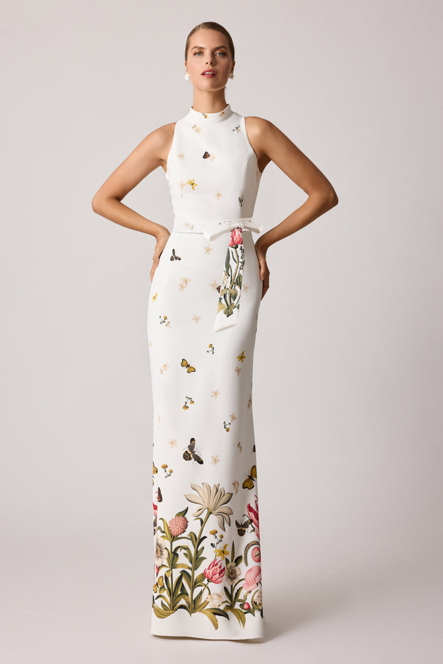 Gracefully Styled Dress for Any Occasion