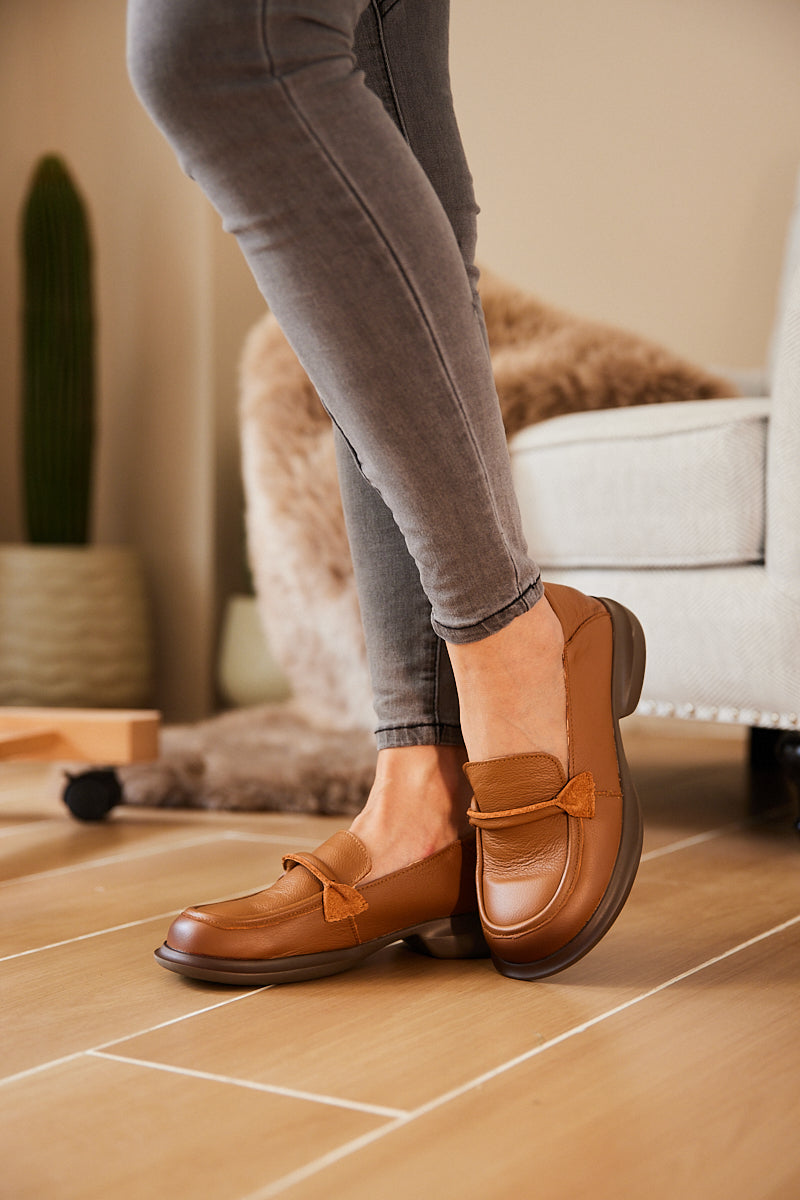Gracefully Styled Garment for Any Occasion