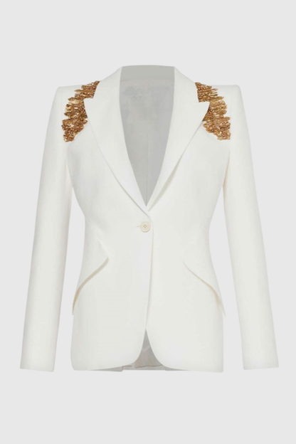 Well Tailored Pants with a Graceful Silhouette