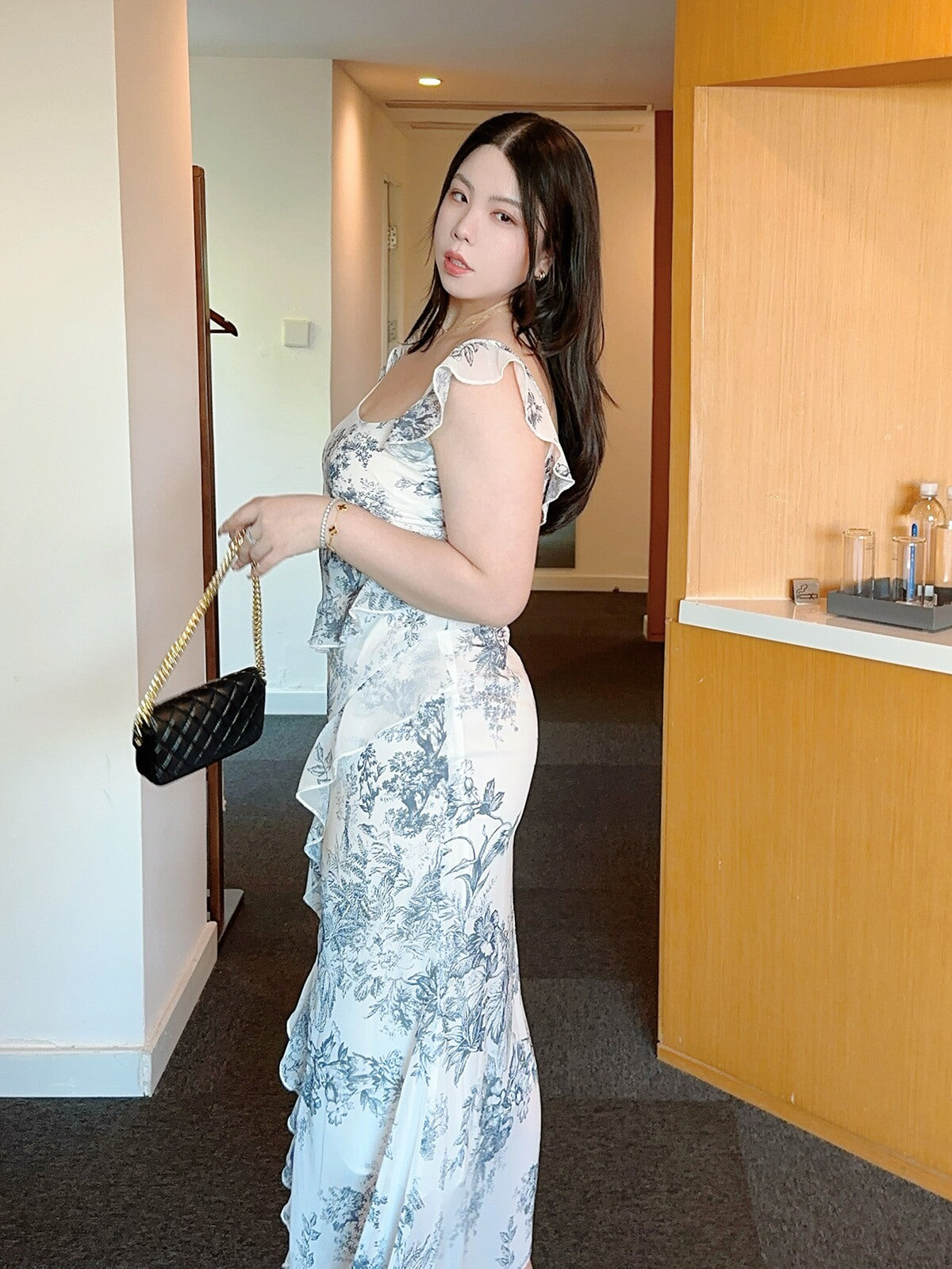 Sophisticated Dress with a Clean Classic Look